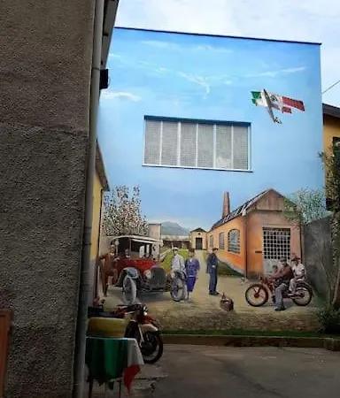 Mandello Panoramico Apartmán *