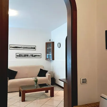 公寓 Mandello Panoramico *