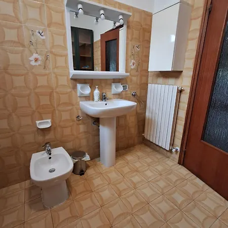 Mandello Panoramico * 阿巴迪拉里纳