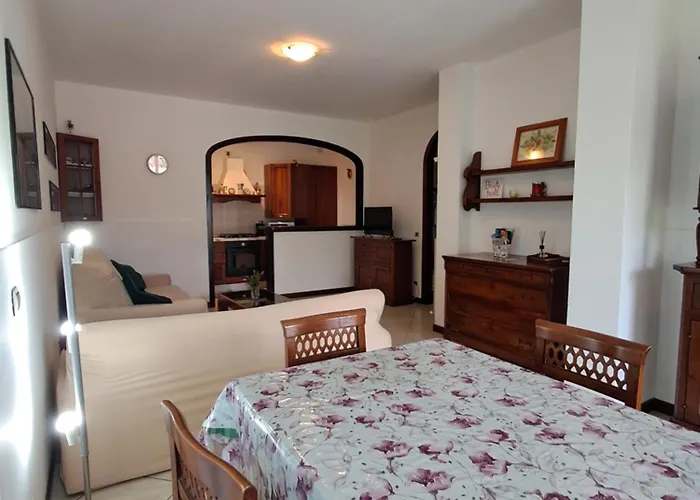 Mandello Panoramico 阿巴迪拉里纳